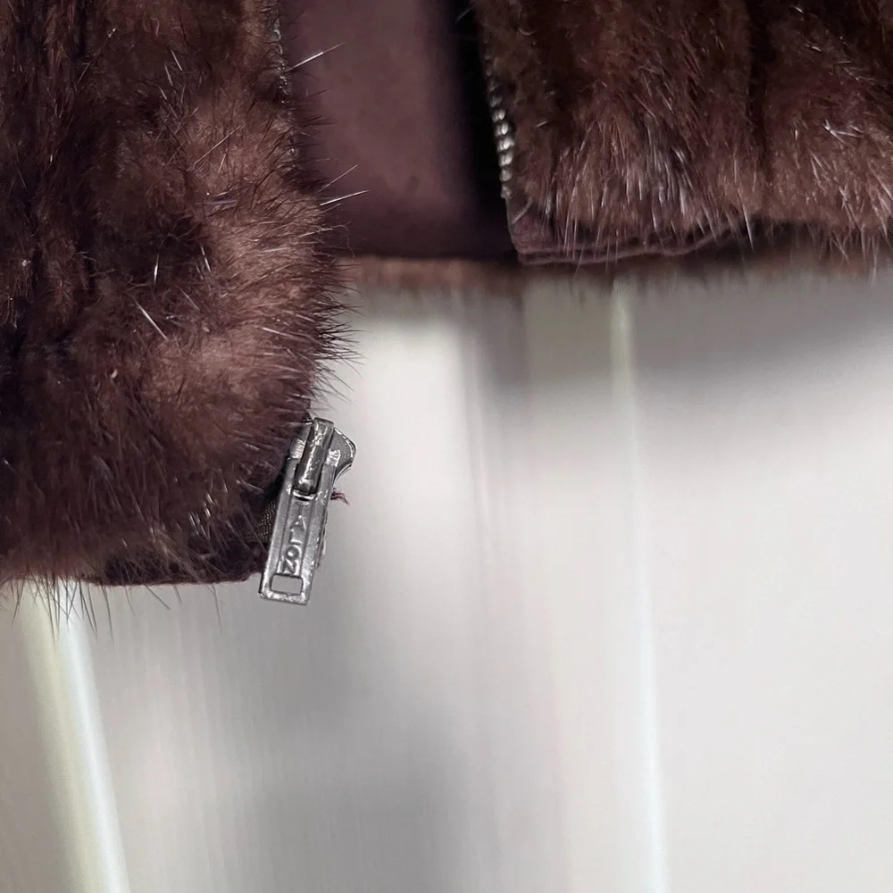 Women’s rich brown fur cropped jacket - Picture 4 of 10